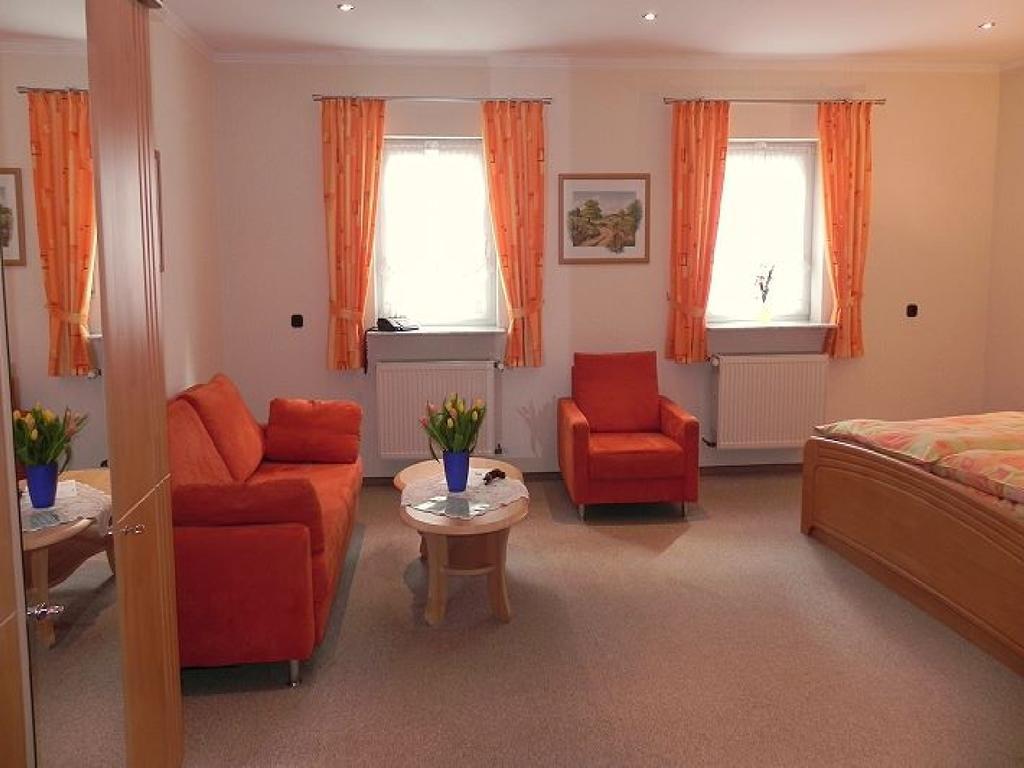 Gaestehaus Freimuth Mesenich Room photo