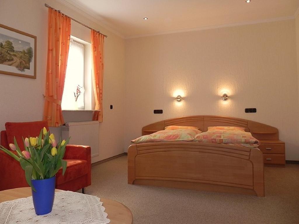 Gaestehaus Freimuth Mesenich Room photo